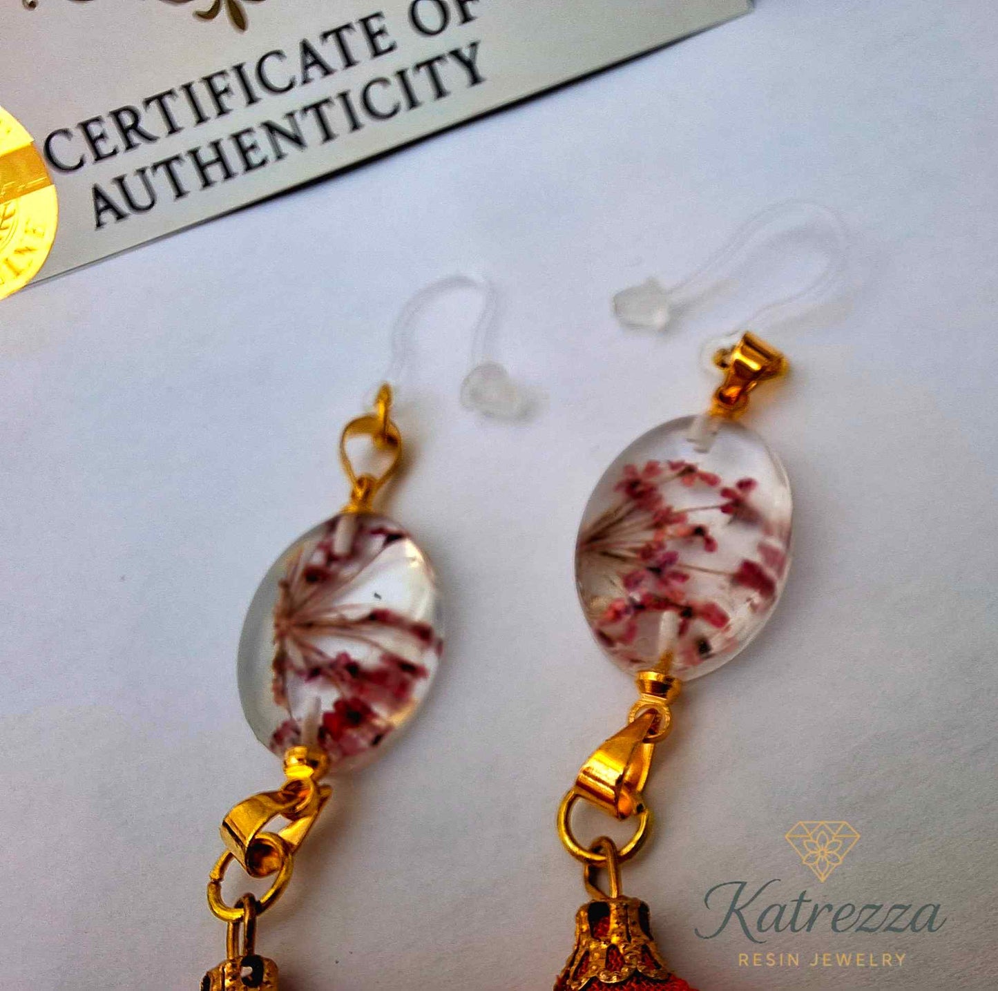 Handmade Resin Earrings with Red Flower Tassels – Katrezza