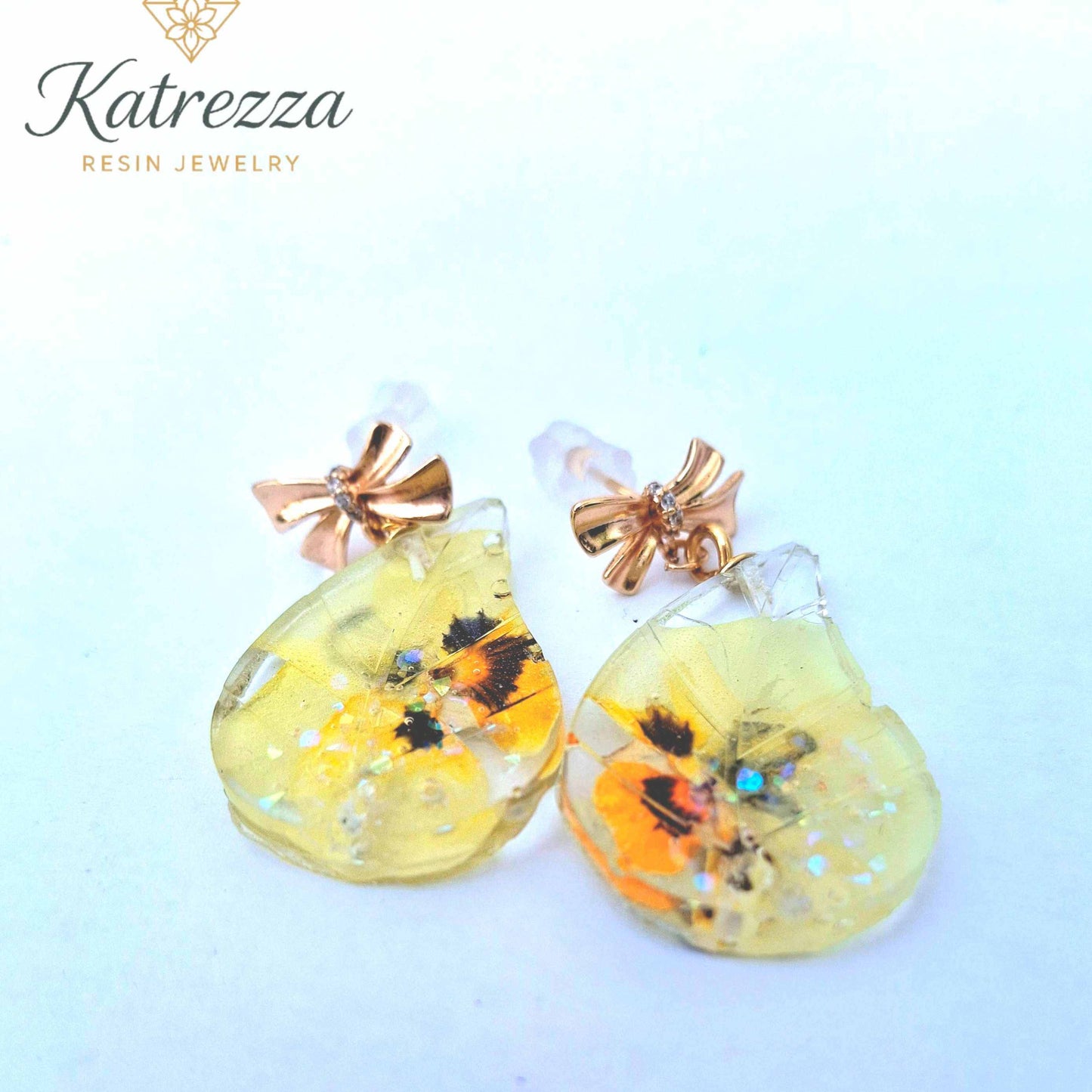 Handmade Yellow Floral Resin Earrings with Gold Bow Studs – Katrezza