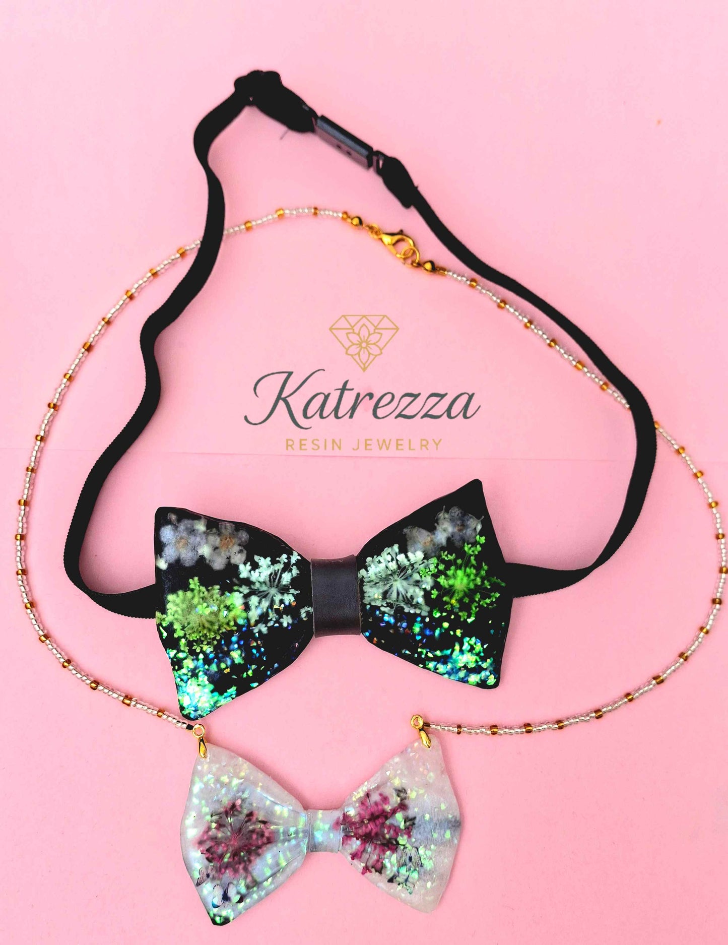 Resin jewelry set with bow tie and necklace