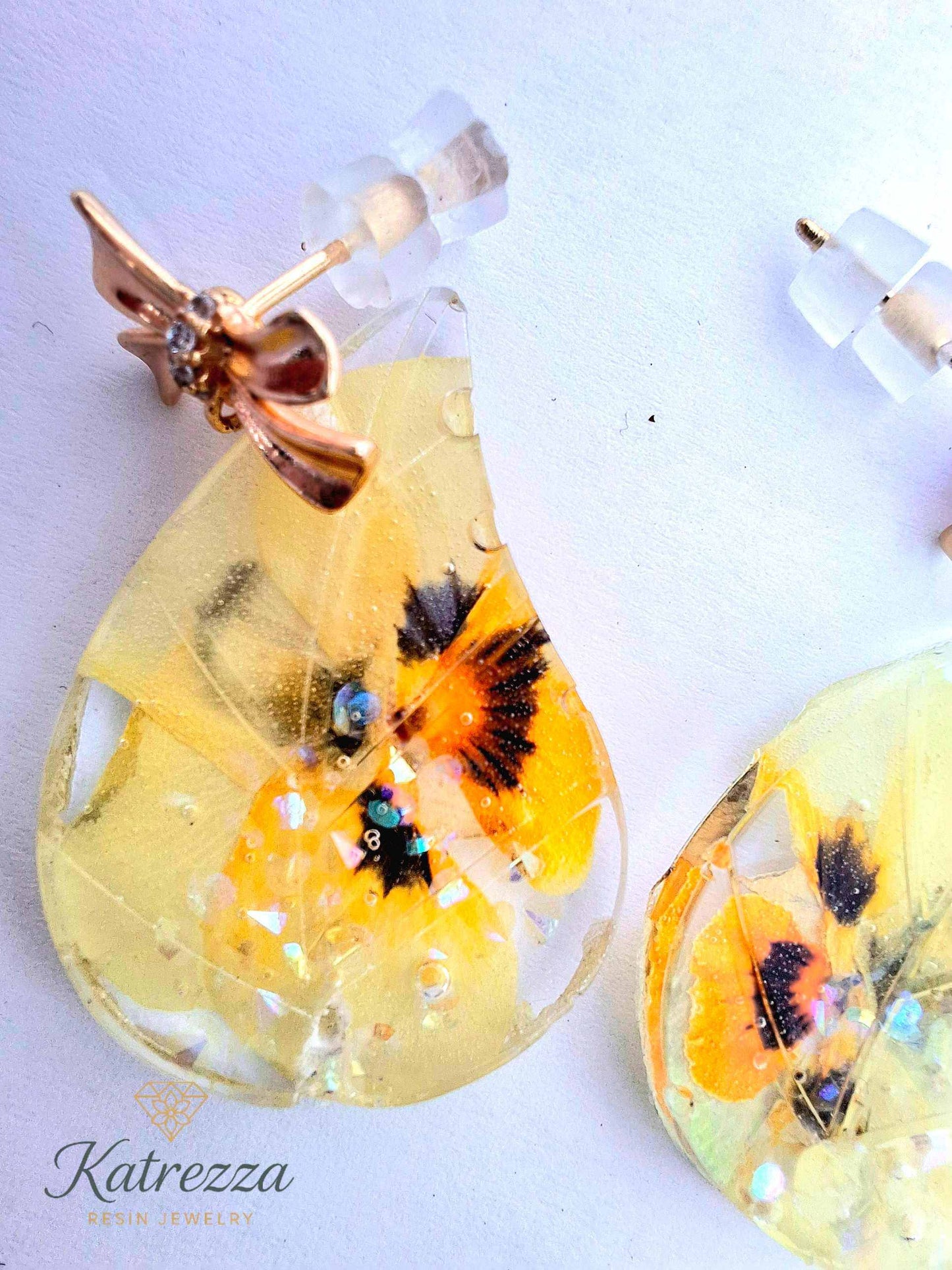 Handmade Yellow Floral Resin Earrings with Gold Bow Studs – Katrezza