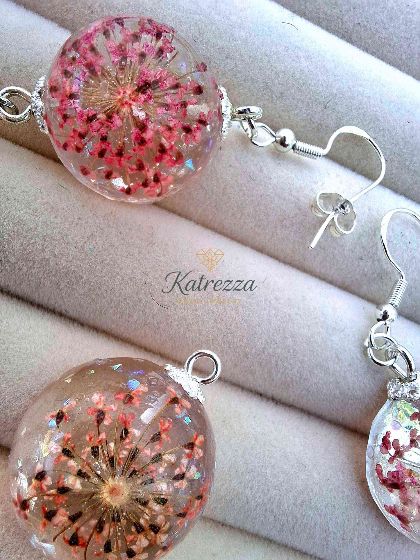 Sterling Silver Resin Jewellry Set with Real Flowers