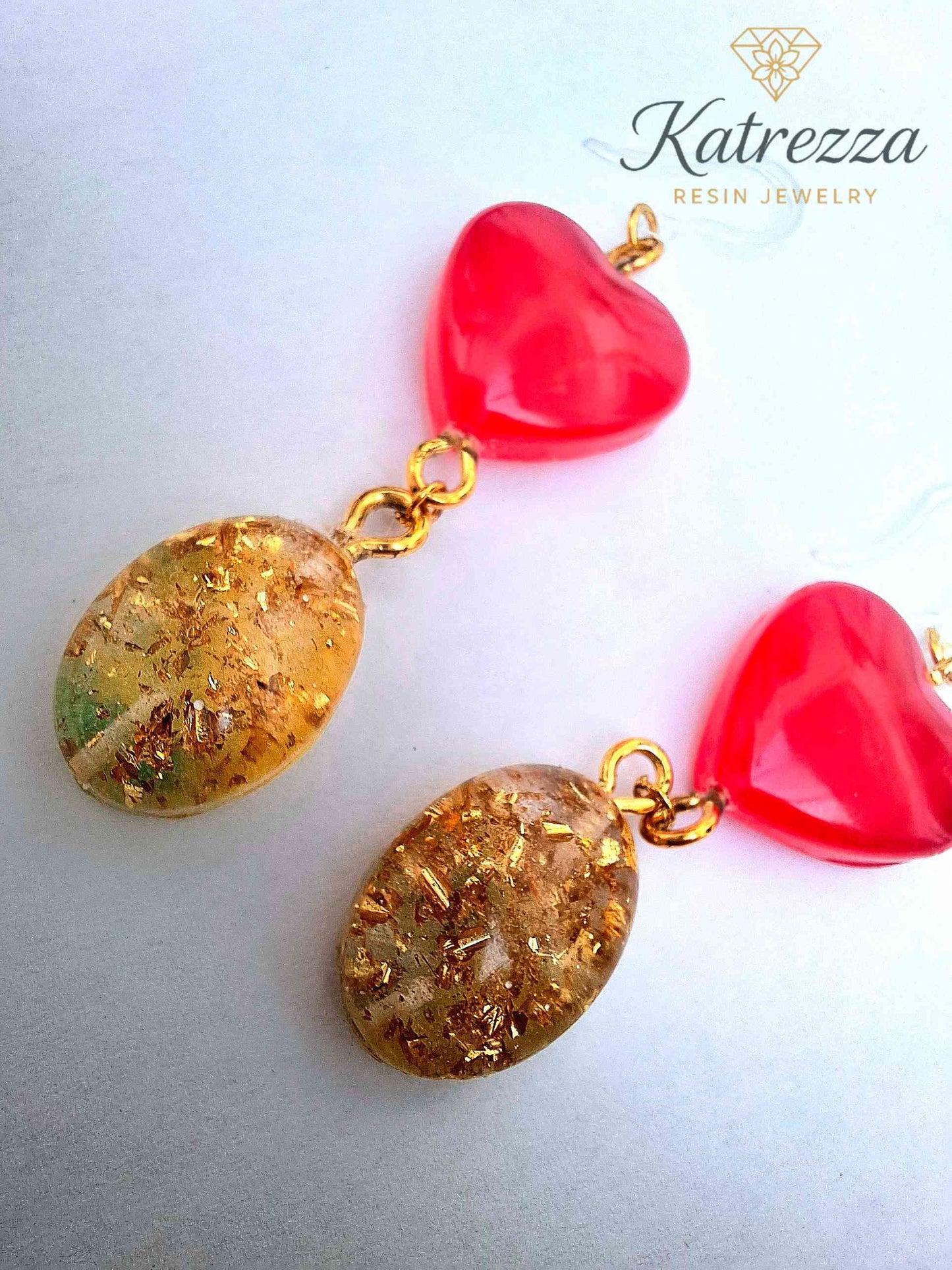 Red Heart & Gold Flake Resin Earrings – Handmade 6.5 cm | Katrezza