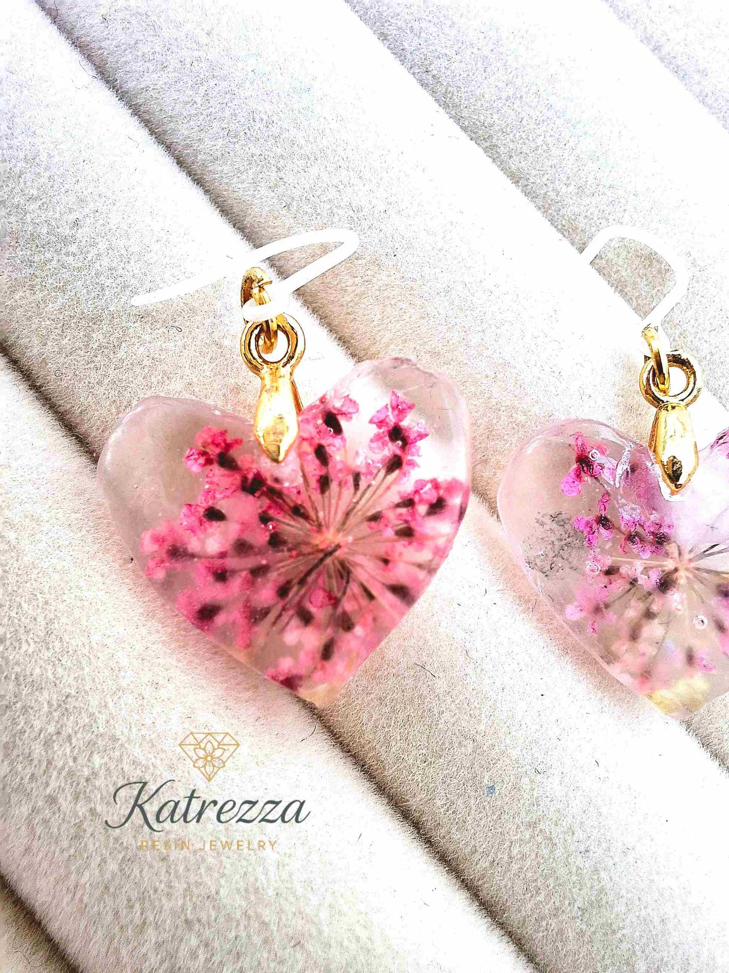Handmade resin earrings with pink pressed flowers – children’s jewelry