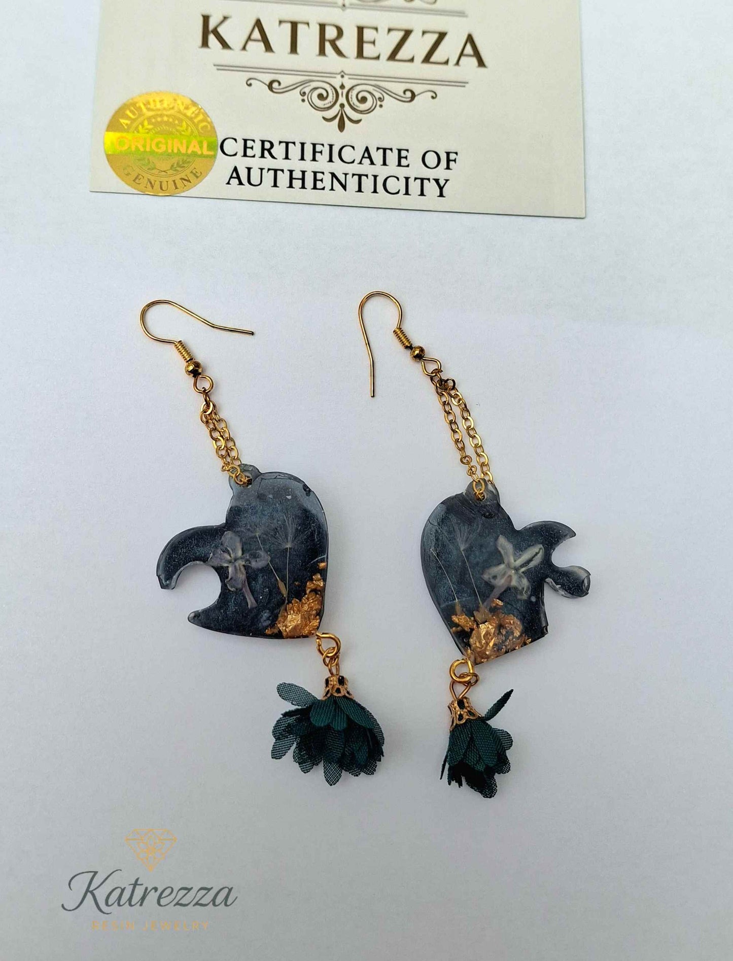 Night Heart Resin Earrings – 10 cm
