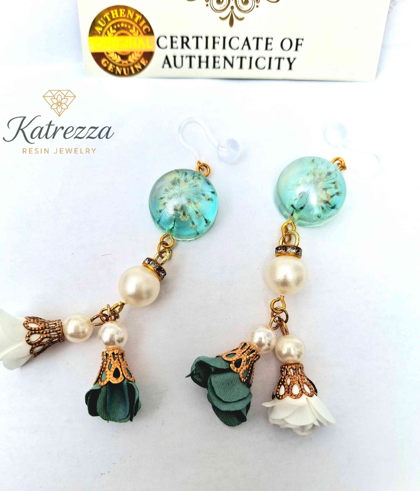 Handcrafted Resin Floral Drop Earrings – 10 cm