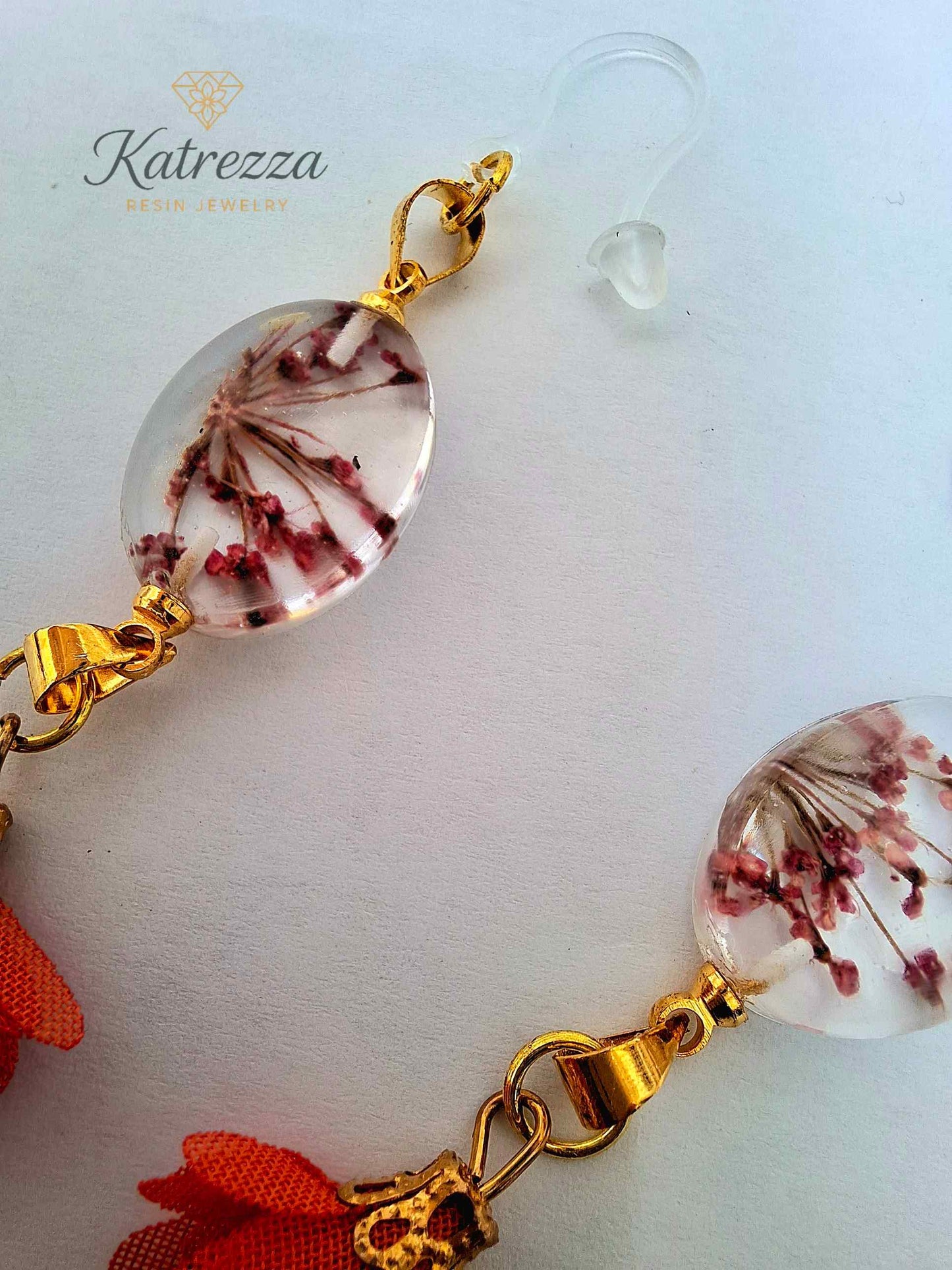 Handmade Resin Earrings with Red Flower Tassels – Katrezza