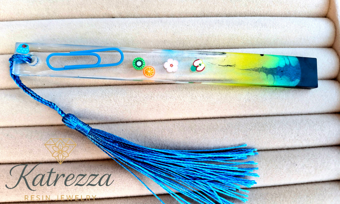Resin Bookmark with Paperclip & Charms – Katrezza Resin Jewelry