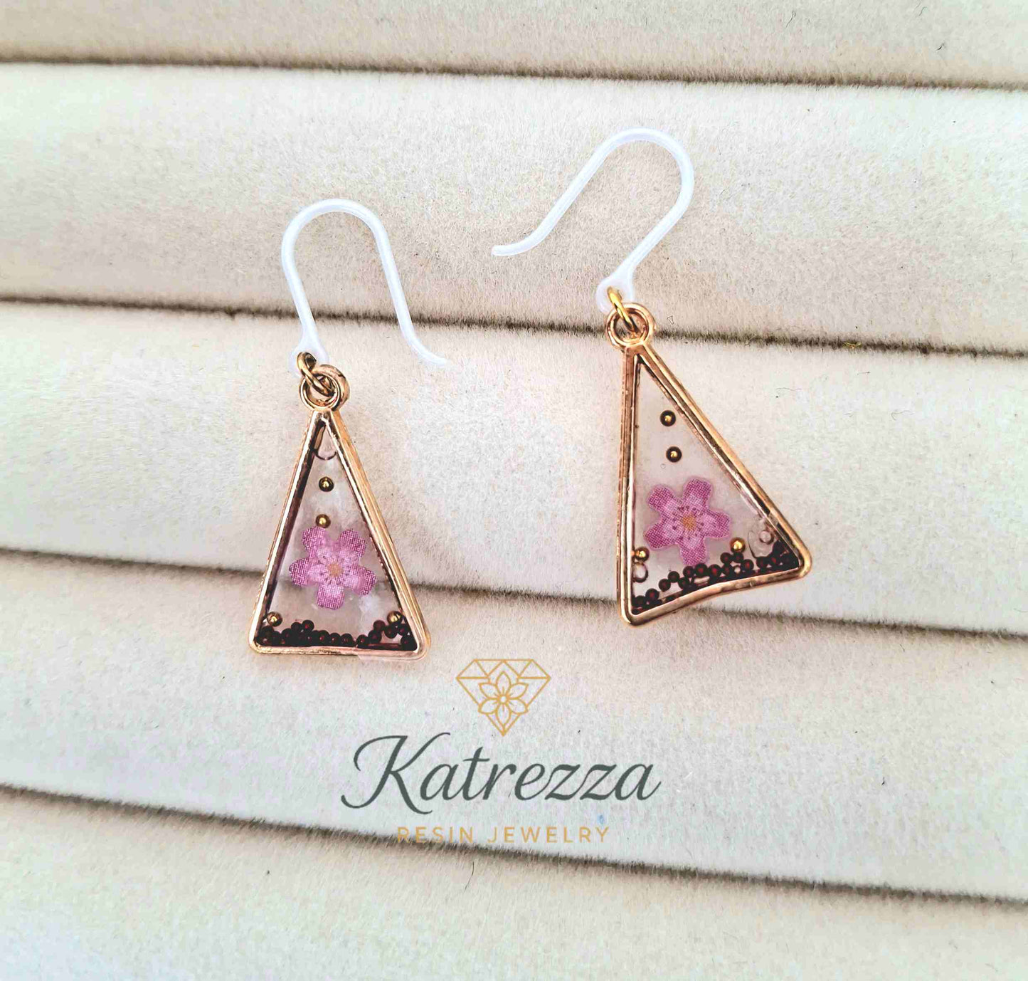 Triangle resin earrings with pink flowers – handmade girls jewelry 2.5 cm