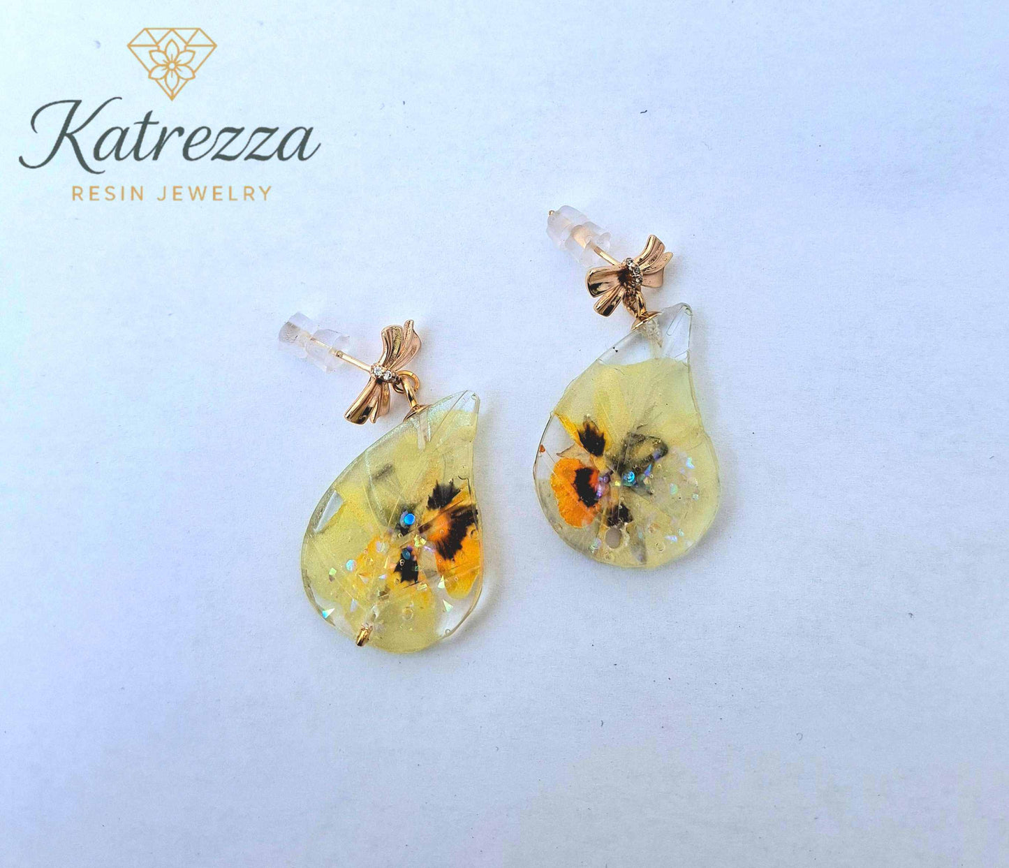 Handmade Yellow Floral Resin Earrings with Gold Bow Studs – Katrezza
