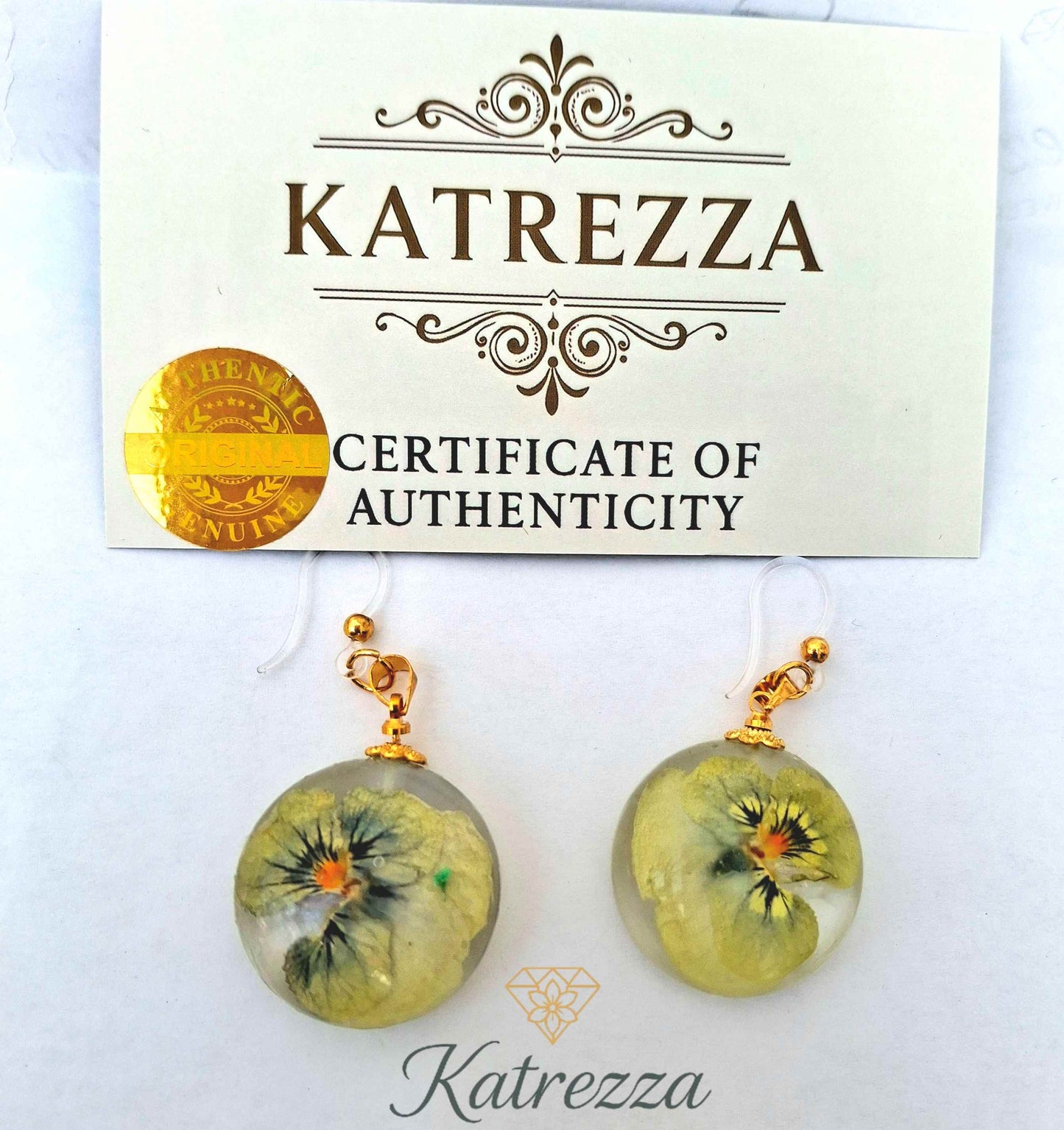 Handmade Resin Earrings with Real Pansy Flowers – 5 cm Drop | Katrezza